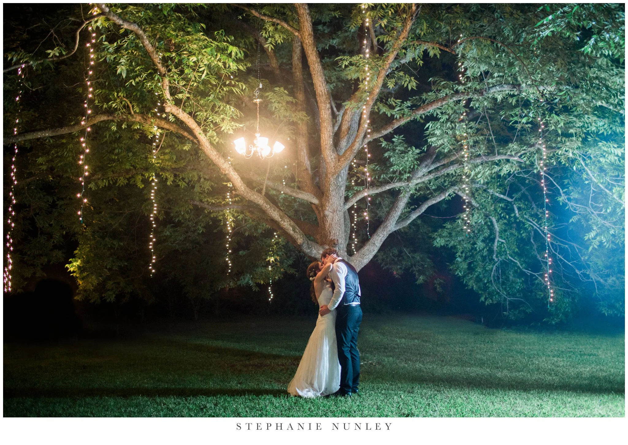 classic-elegant-backyard-wedding-photos-0071.jpg