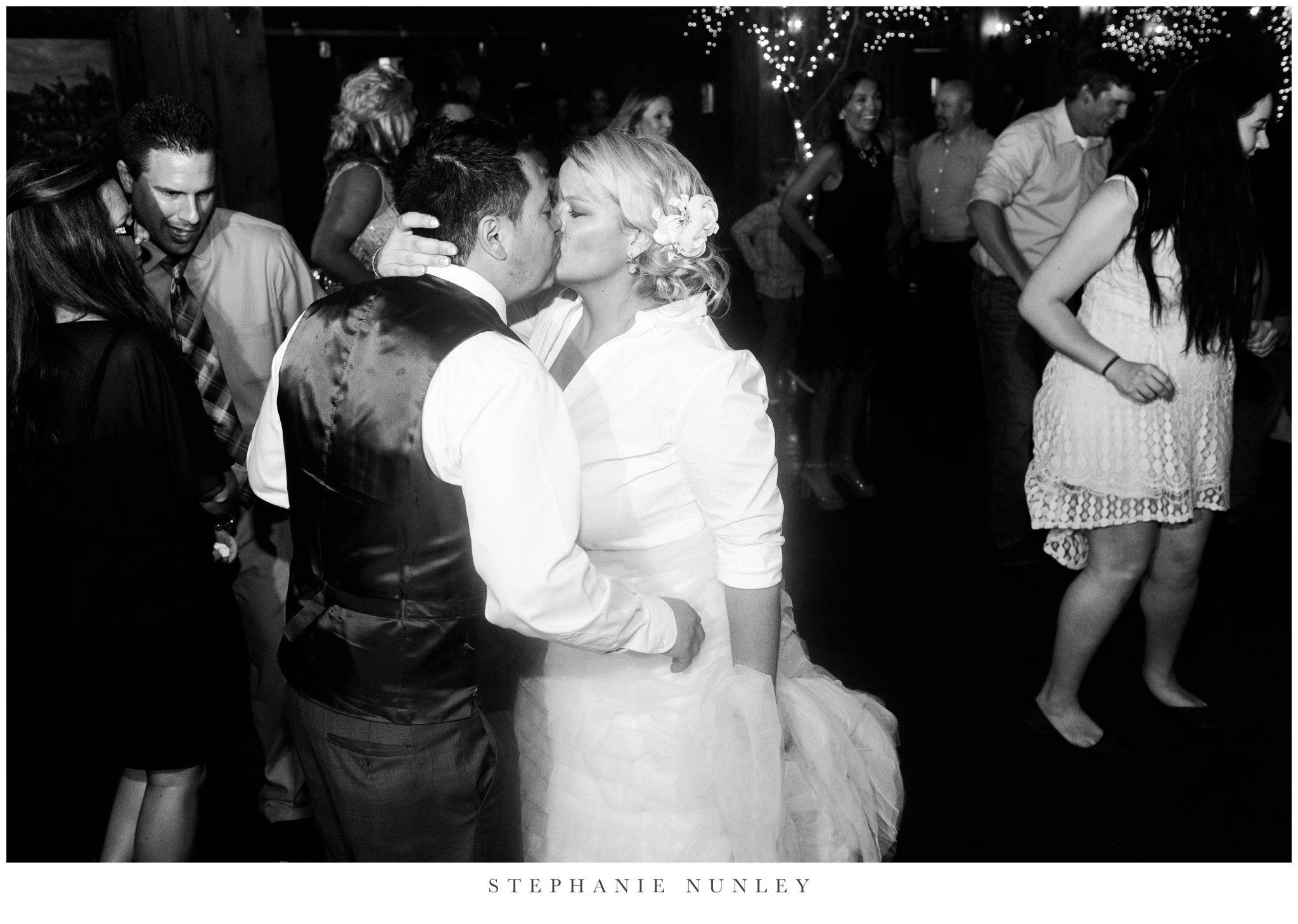 big-cedar-lodge-missouri-wedding-photos-0112.jpg