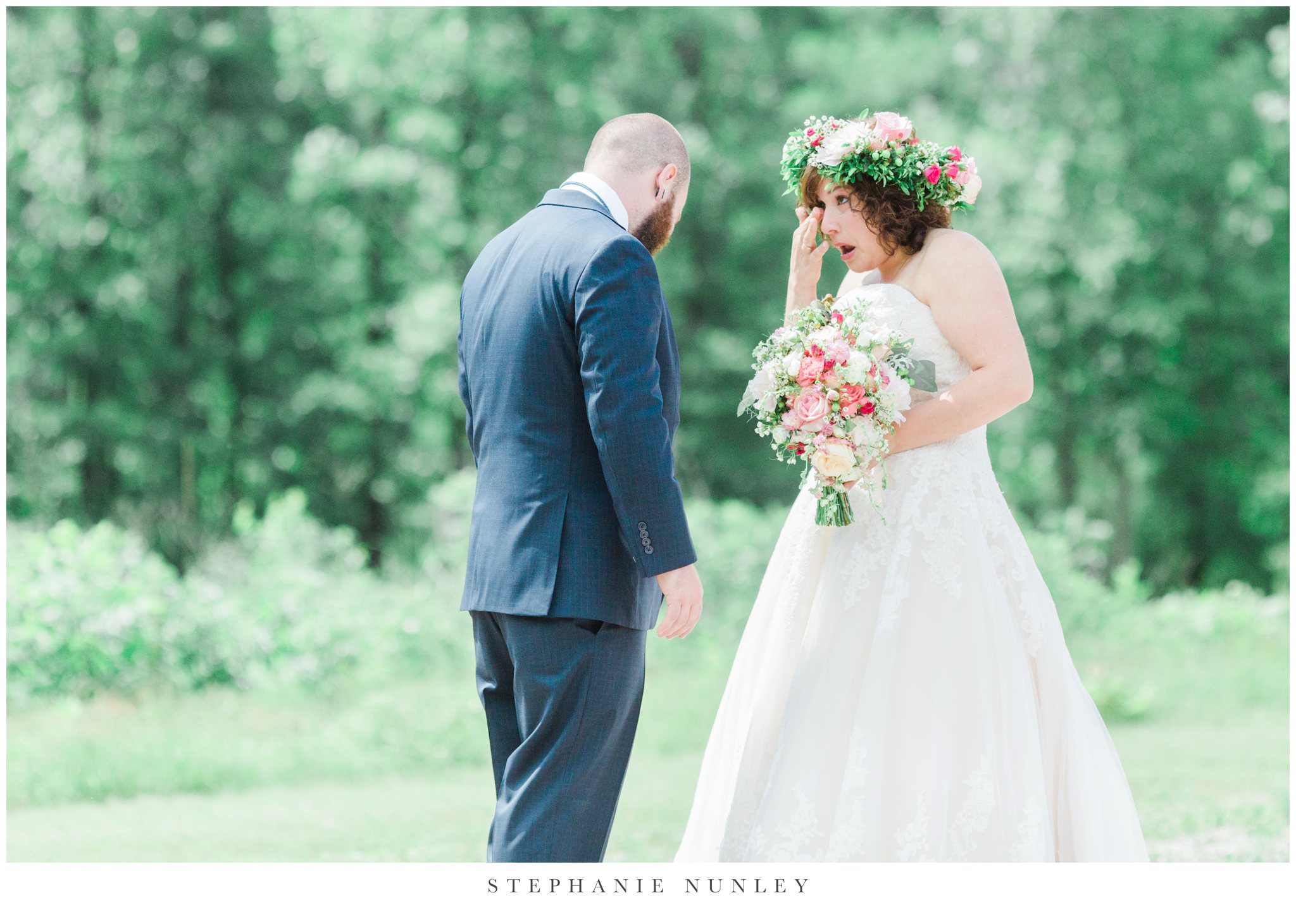 romantic-outdoor-wedding-with-flower-crown-0031.jpg