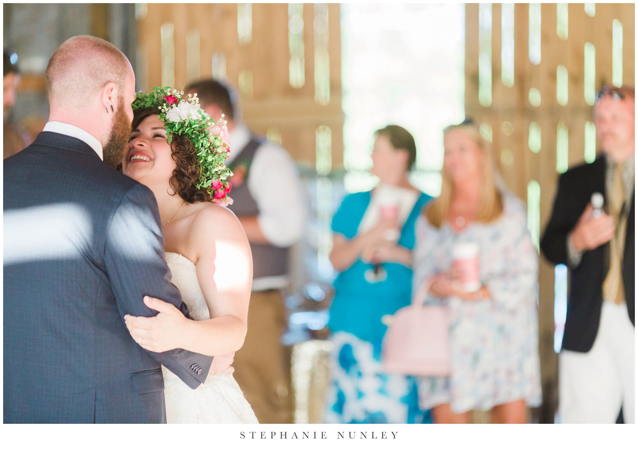 romantic-outdoor-wedding-with-flower-crown-0133.jpg