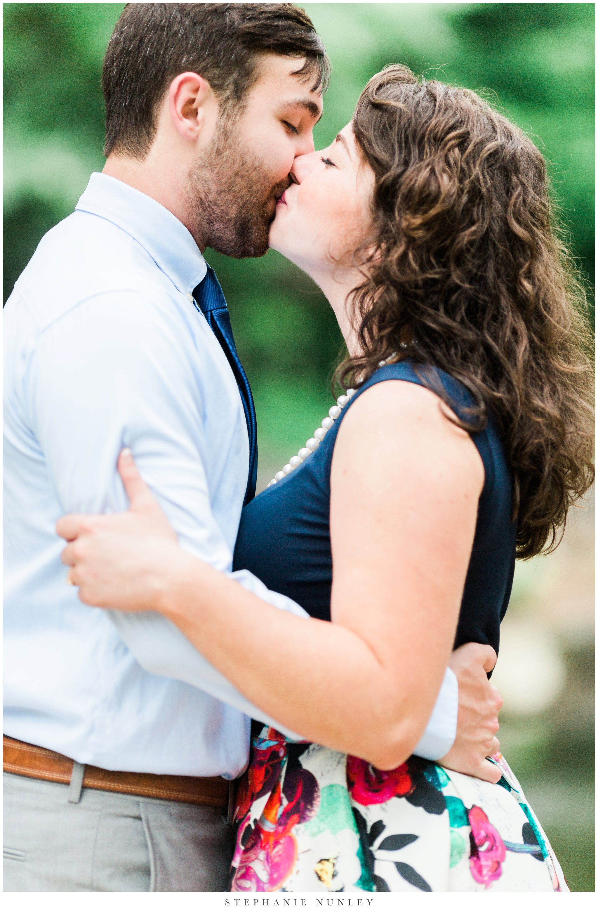 sunny-spring-northwest-arkansas-engagement-photos-0034.jpg