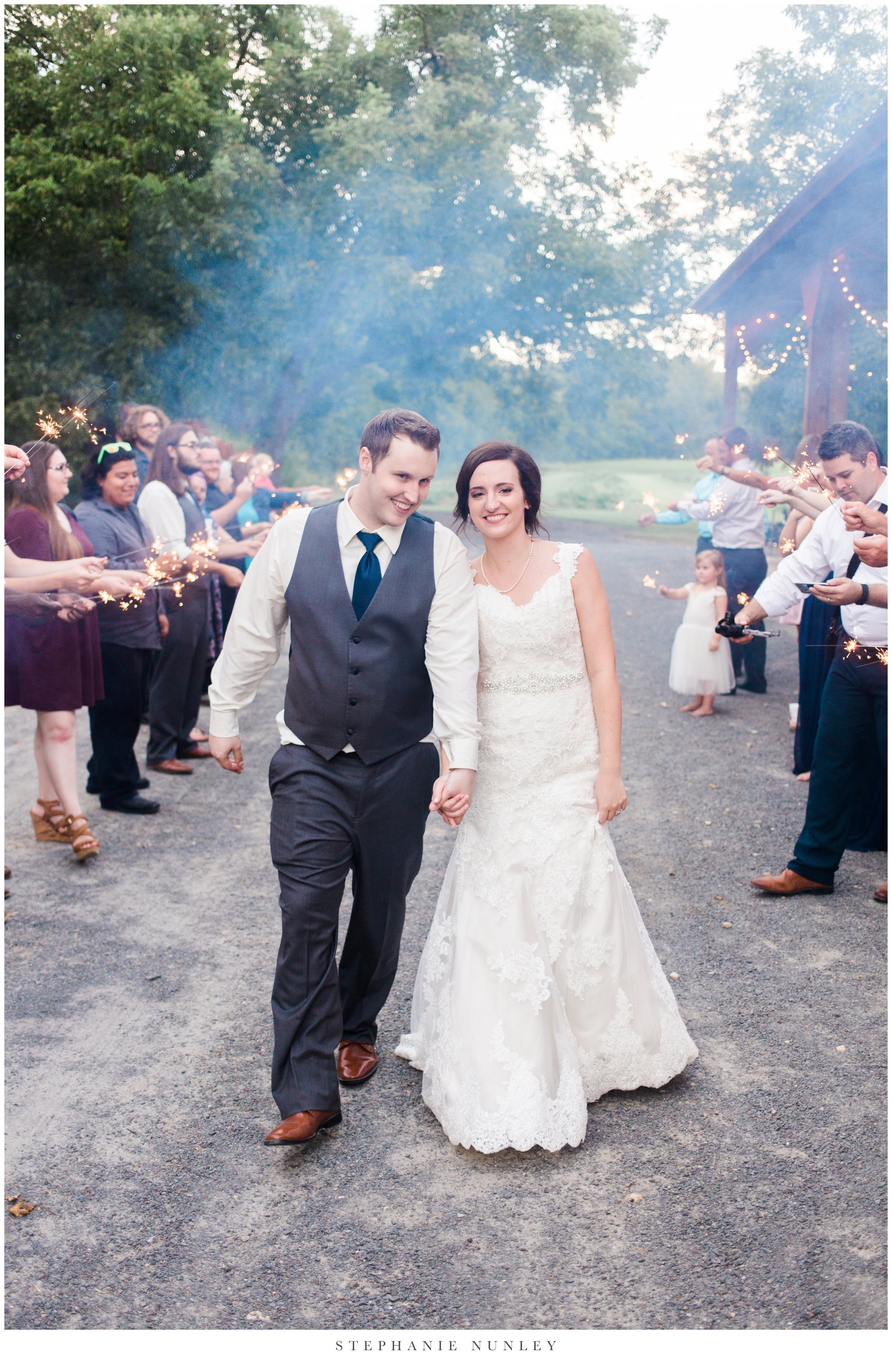 arkansas-outdoor-film-inspired-wedding-0110.jpg