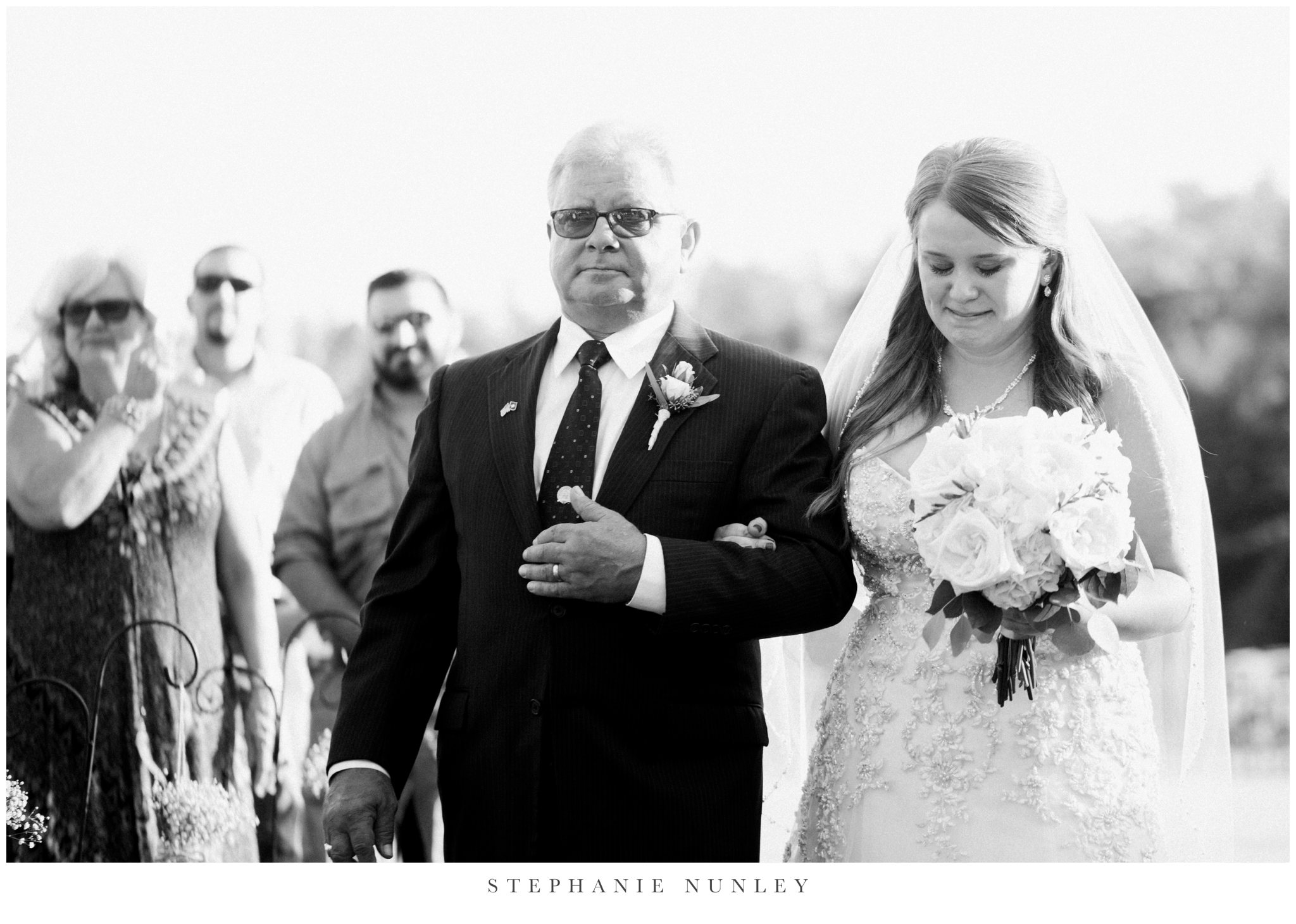blue-and-blush-arkansas-wedding-0041.jpg