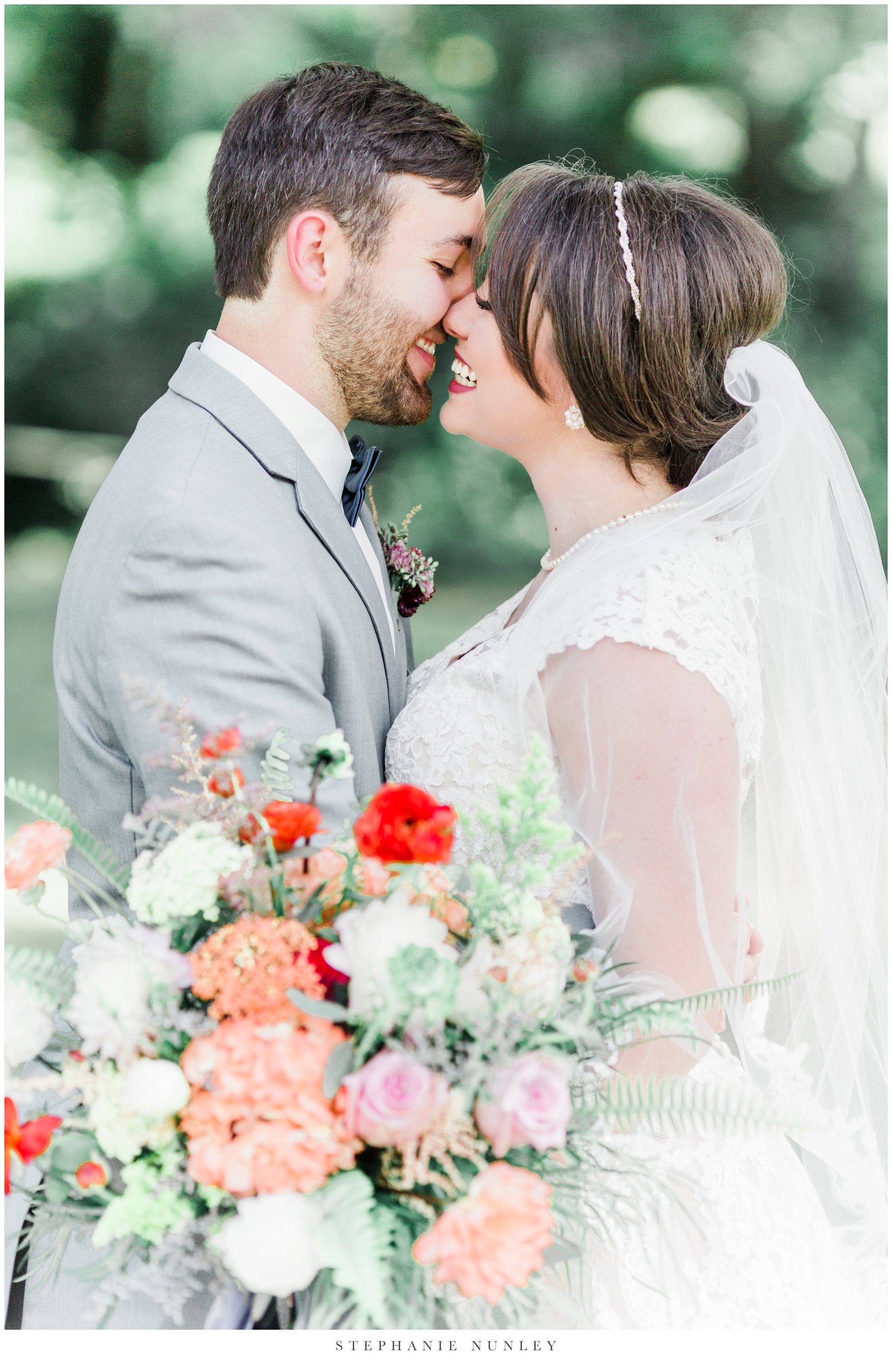 arkansas-wedding-with-lush-wildflower-bouquet-0053.jpg