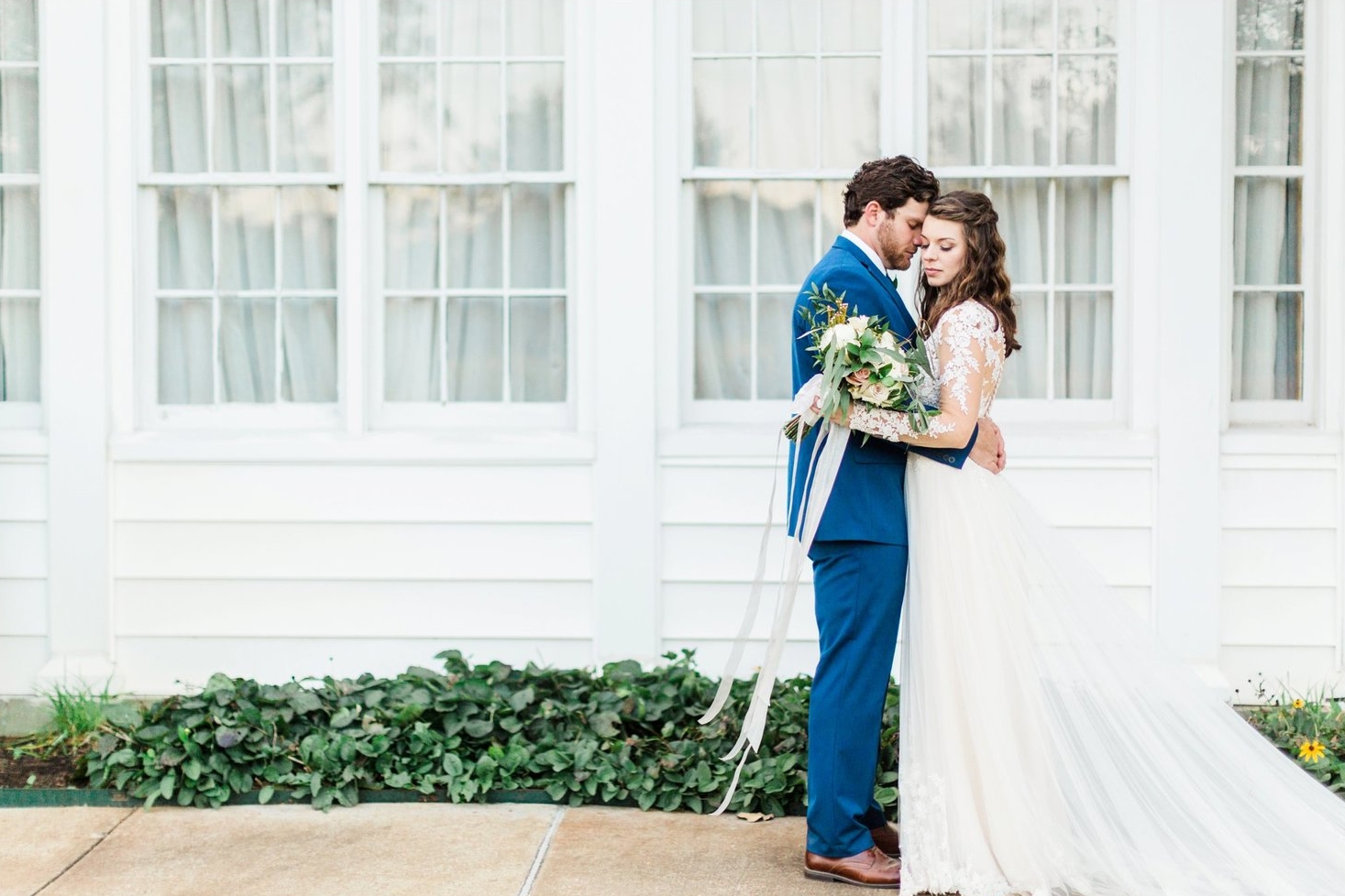 A Fall Arkansas Country Club Wedding | Bill & Megan