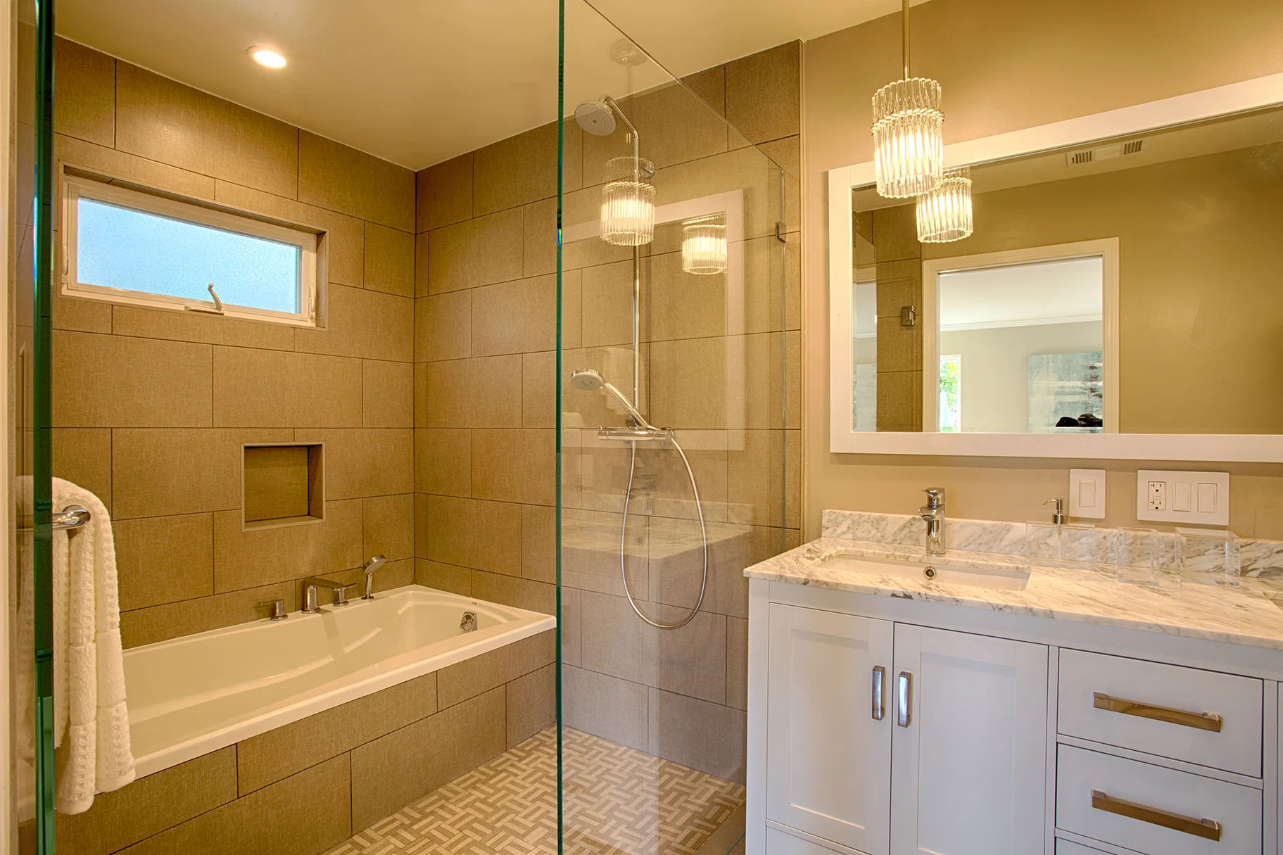 Bath12.jpg