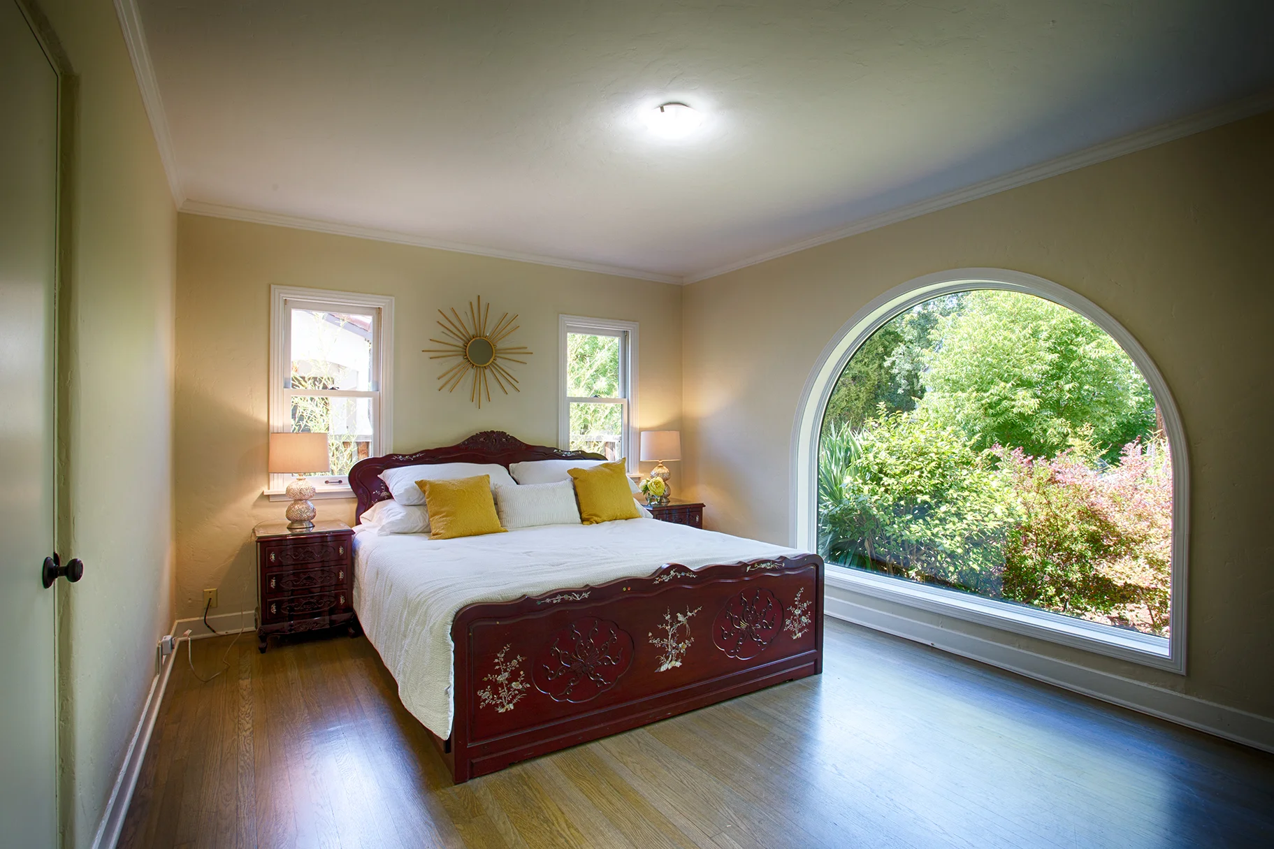 Bed-1B.jpg