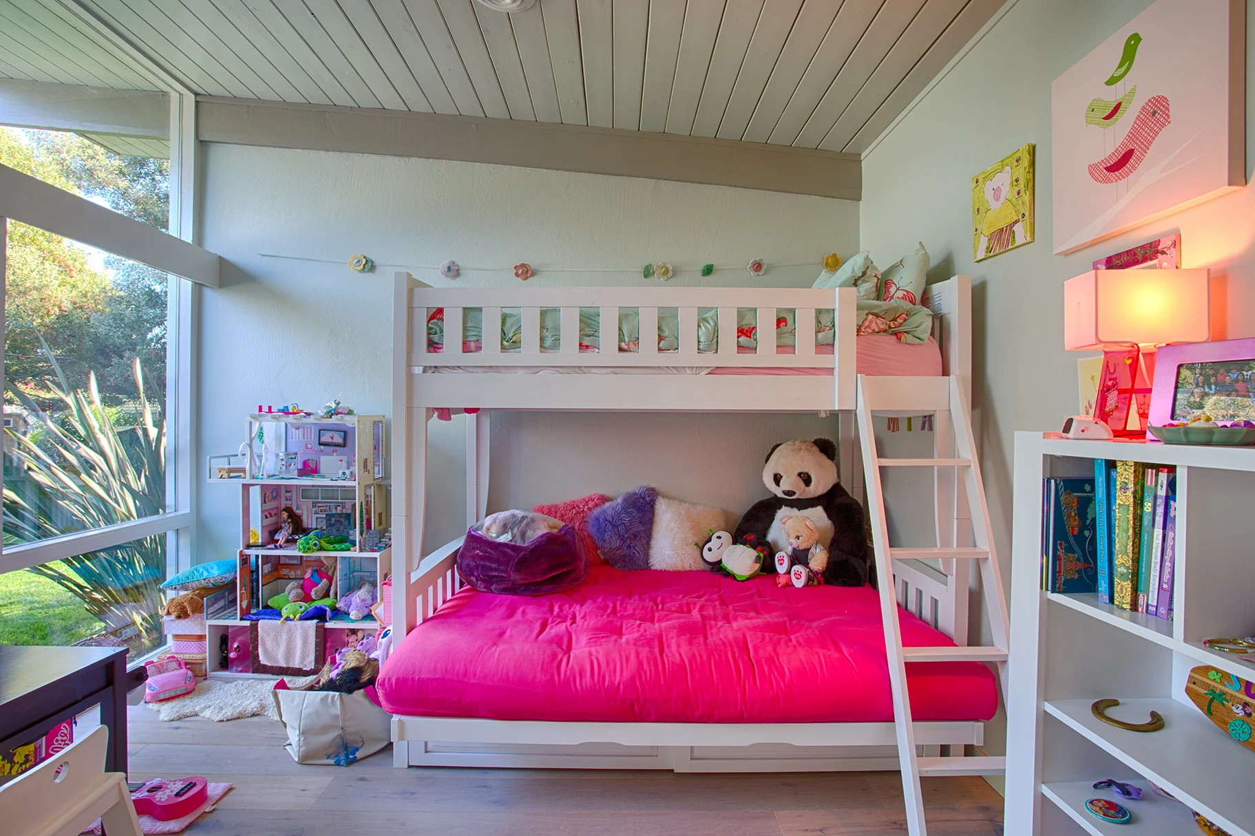 Bed1-copy.jpg