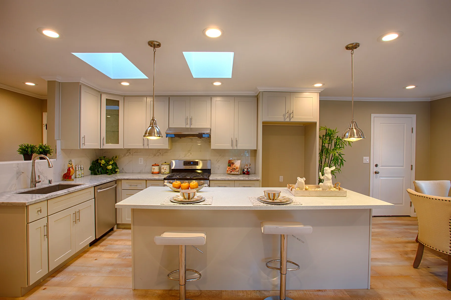 Kitchen-13.jpg
