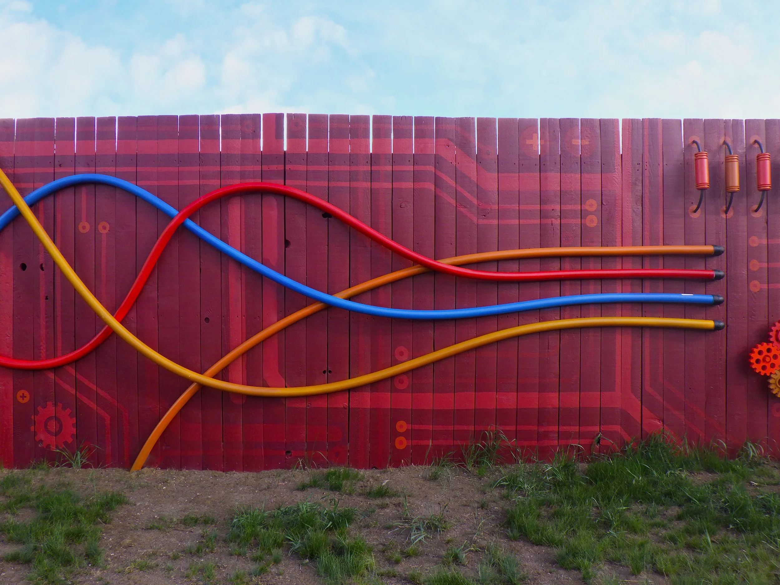Cesen_Silverthorne-Fence_Red_10_1900px.jpg