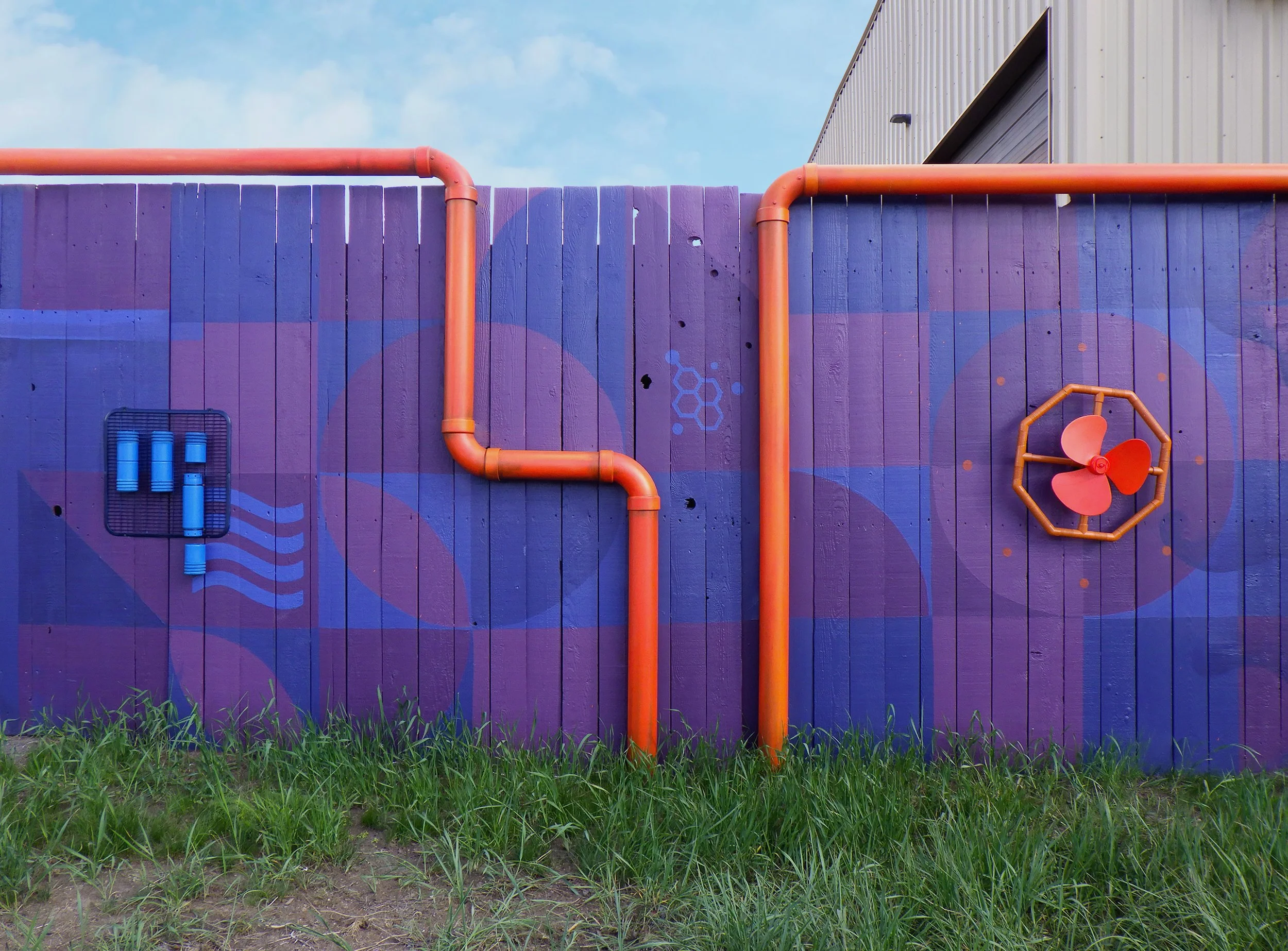 Cesen_Silverthorne-Fence_Red-Purple_24_1900px.jpg