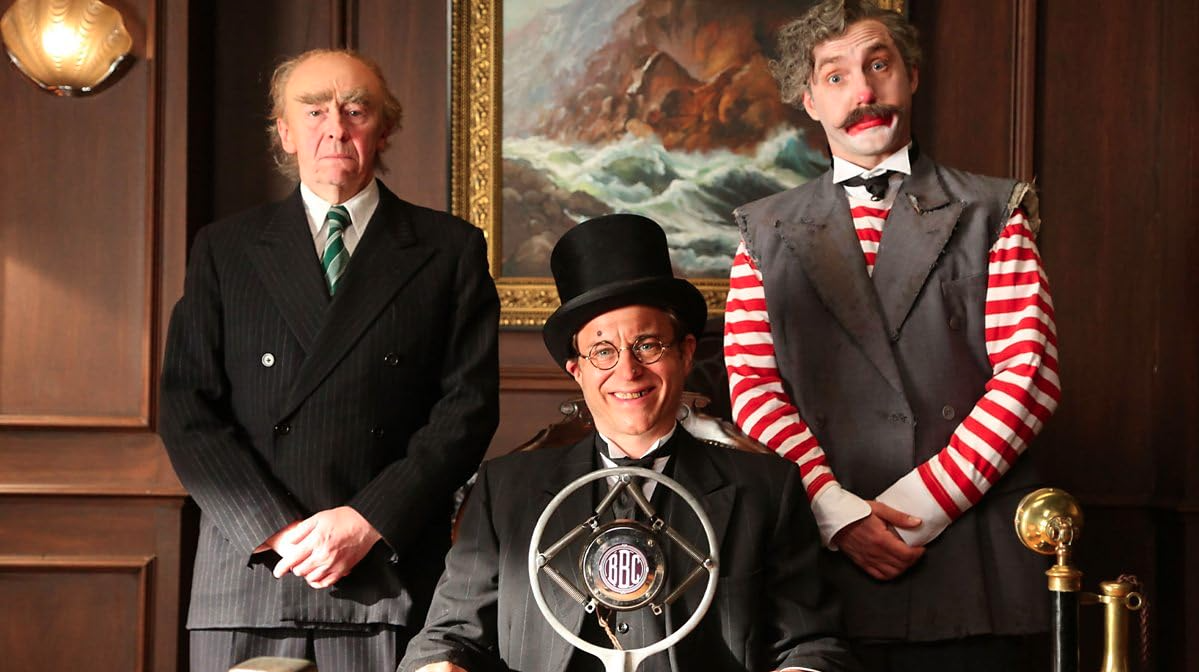 LOVE BOX IN YOUR LIVING ROOM (TV SERIES)