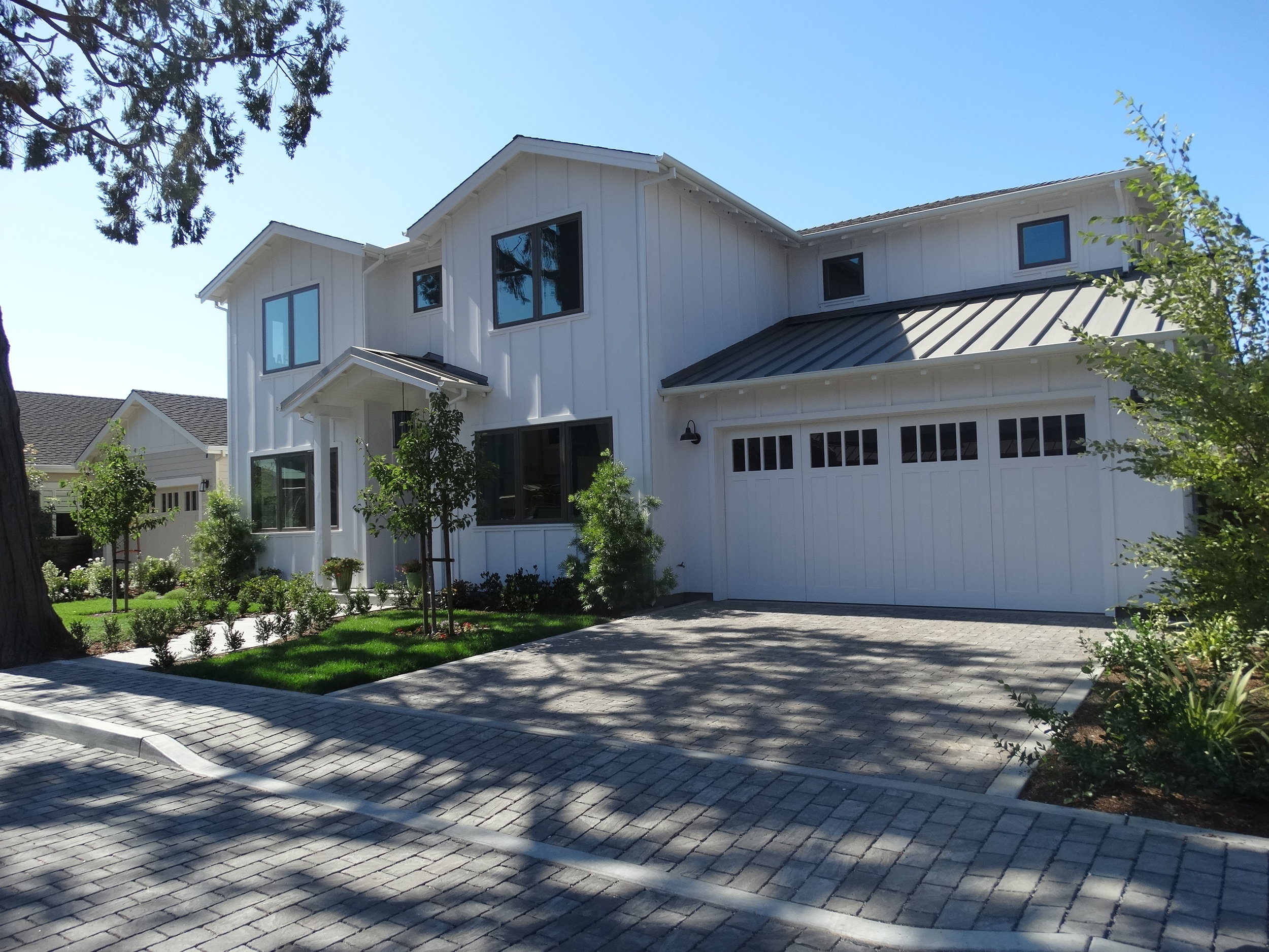 Rossi Lane Development Completed on schedule and Sold Summer 2016