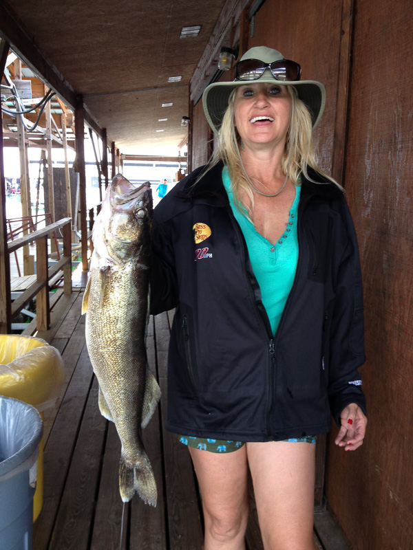 fishing_at_Pontiac_Cove_Marina_on_Bull_Shoals_Lake.jpg