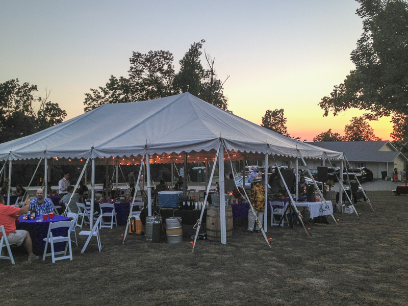 wedding_reception_at_Lake_Harbour_Resort_on_Bull_Shoals_Lake.jpg