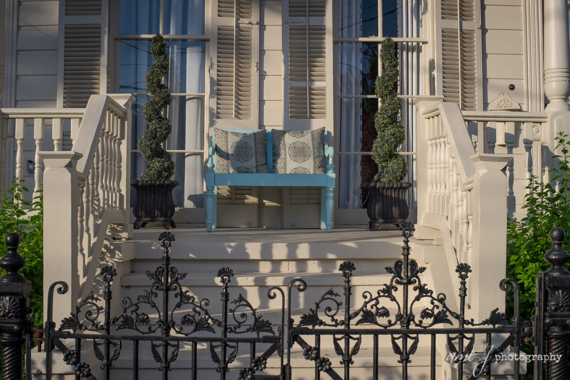 Symmetrical Stoop
