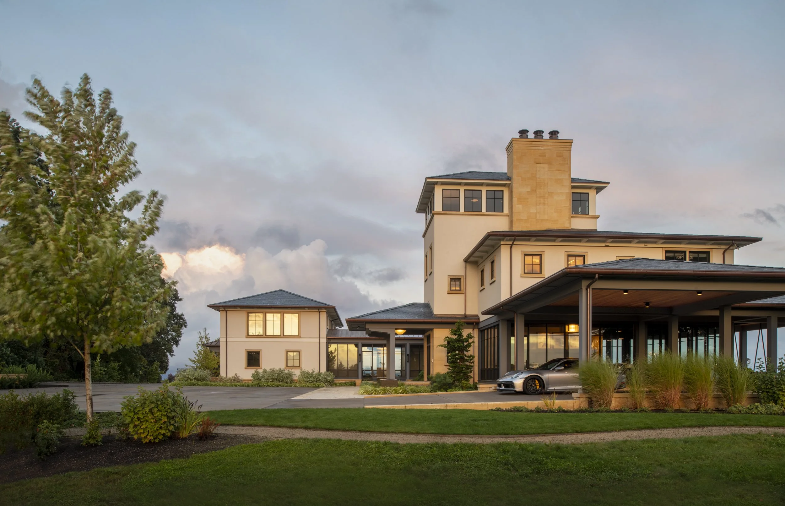 Vineyard_estate.jpg