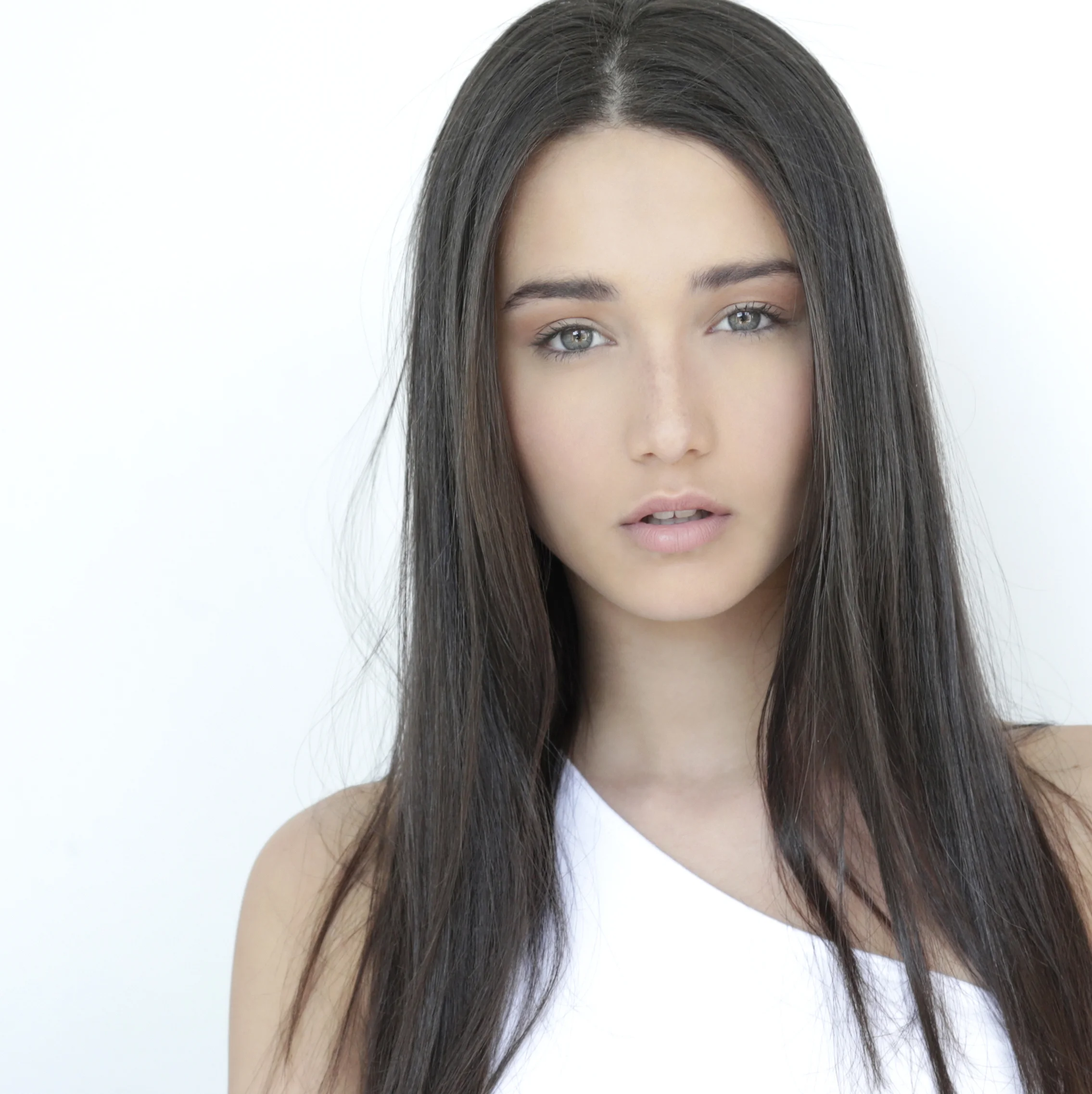 Natural-Hair-Makeup-Fadil-Berisha-Photography.jpg
