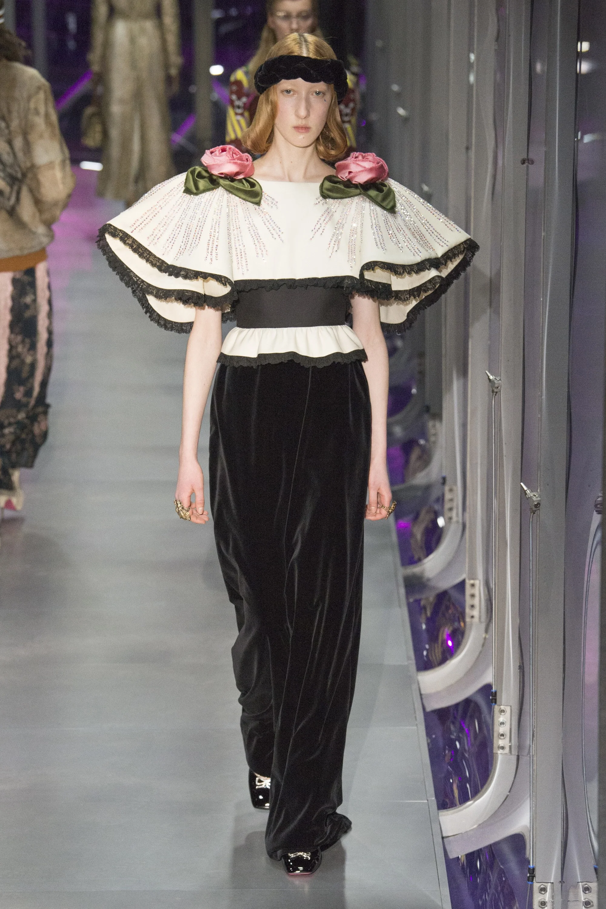 Lorna Foran GUCCI Show AW 17