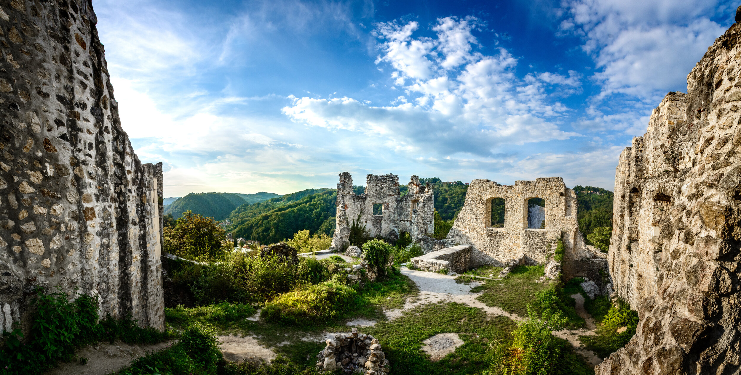 AdobeStock_120514178_samobor.JPEG