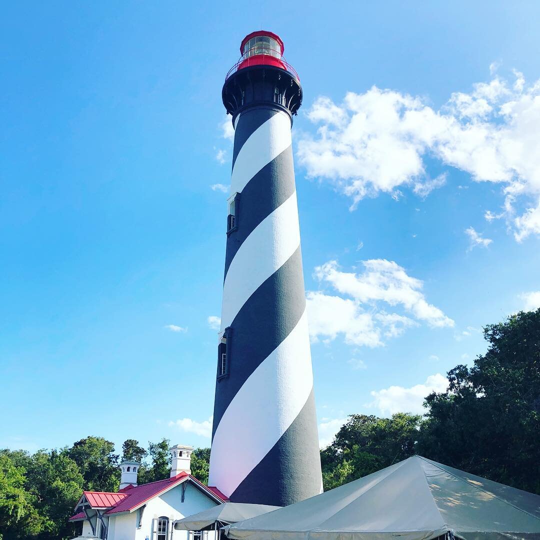 &ldquo;Lighthouses don&rsquo;t go running all over an island looking for boats to save; they just stand there shining.&rdquo;
-Anne Lamott
💫
Stand in your light. Sometimes that&rsquo;s all others need to see to remind them of their own ability to sh