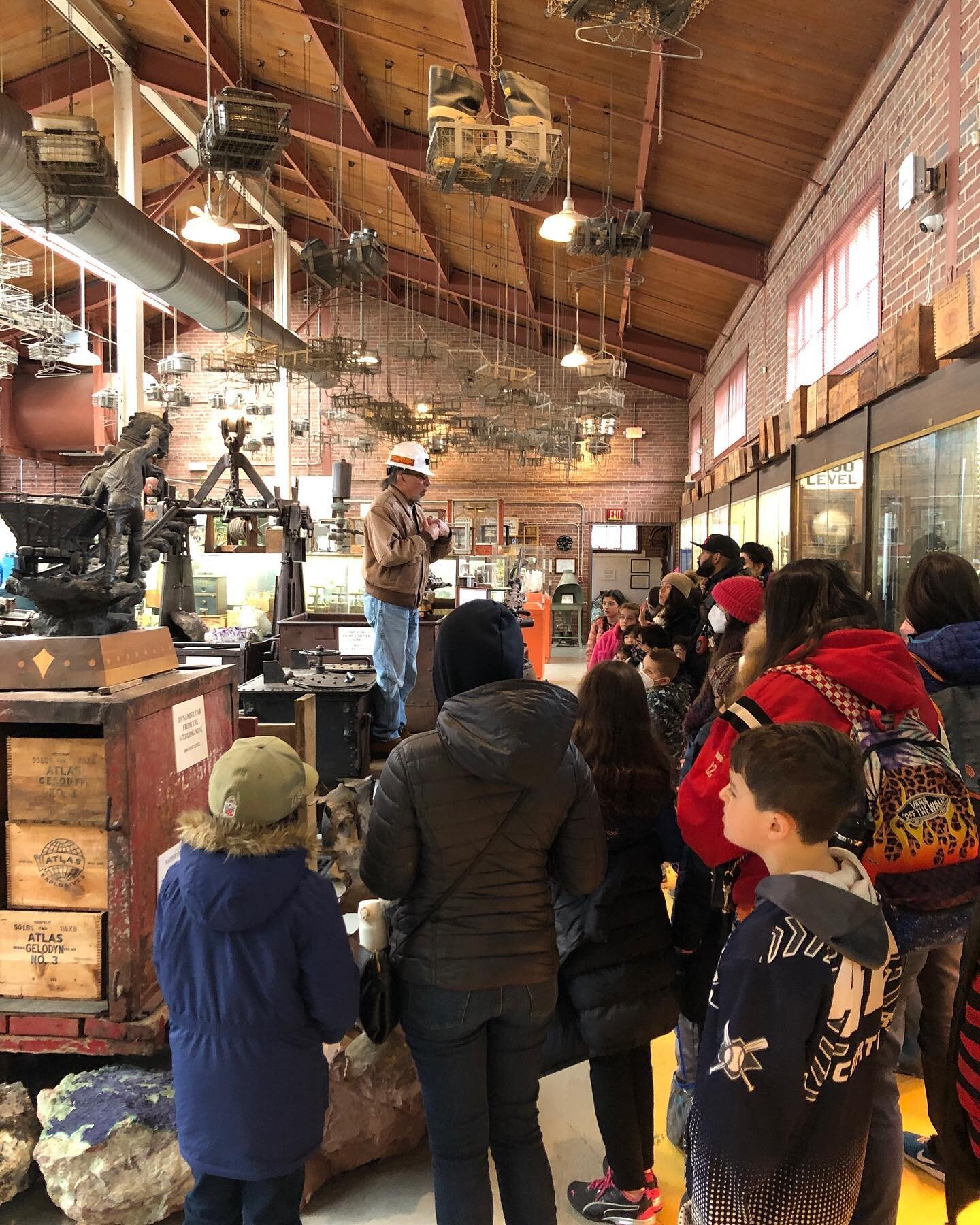 With some help from the @velaedfund we organized a homeschool community field trip to @sterlinghillminingmuseum on a big school bus. Thanks Vela!