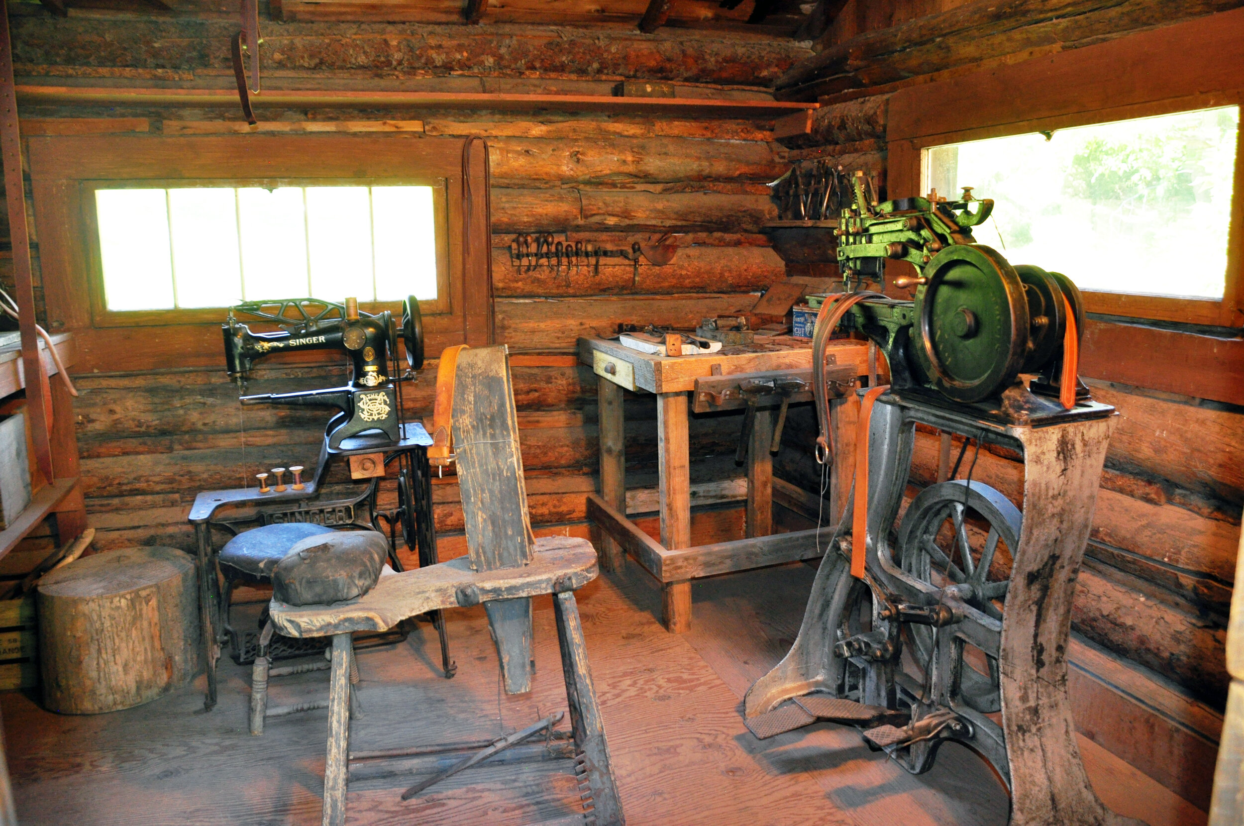 Basic Blacksmithing: Joinery — PIONEER FARMS