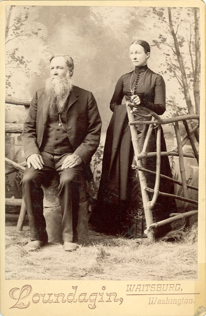 Albert and Lois Lloyd circa 1904