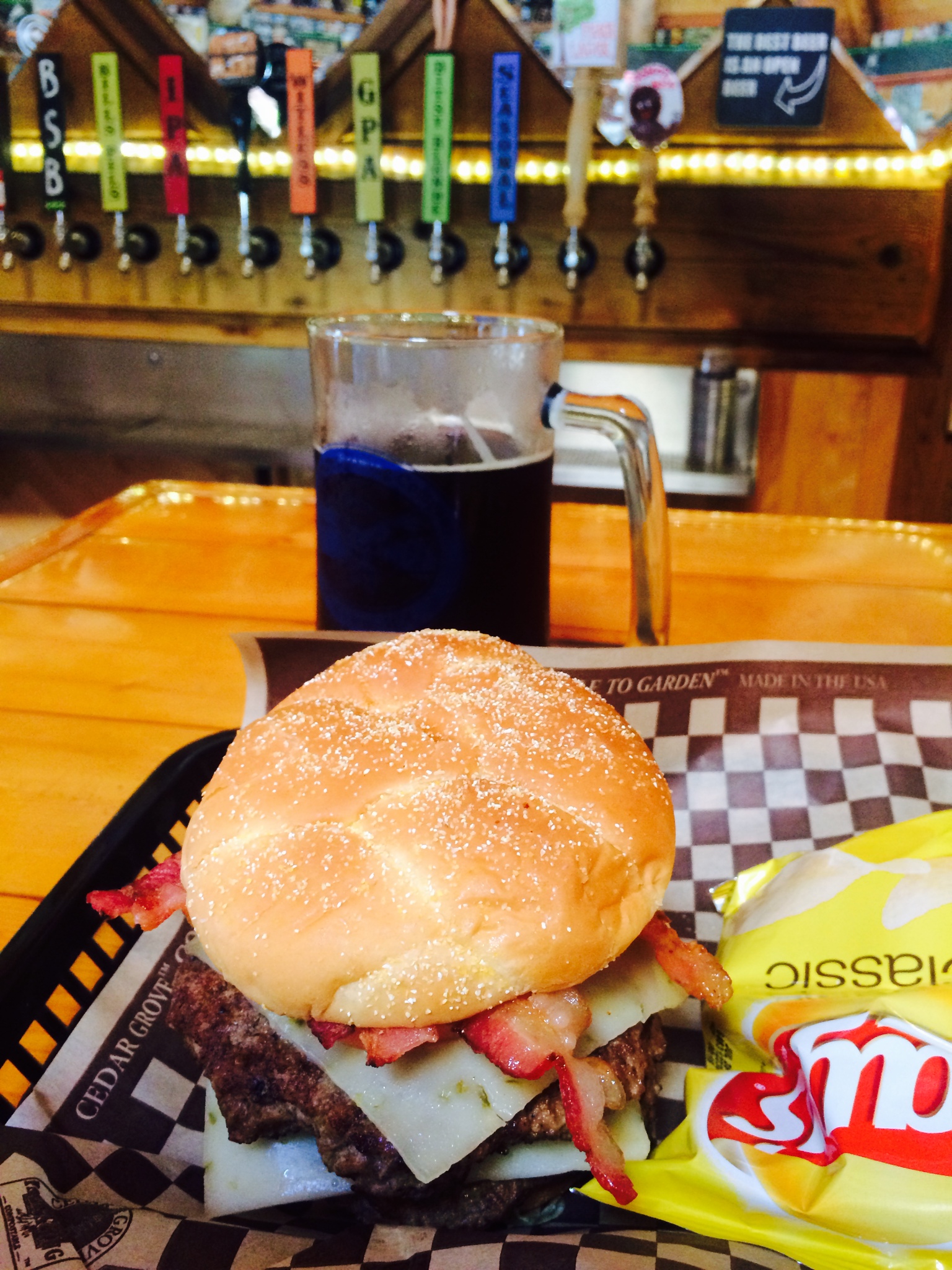 Birdsview Brewery on Highway 20