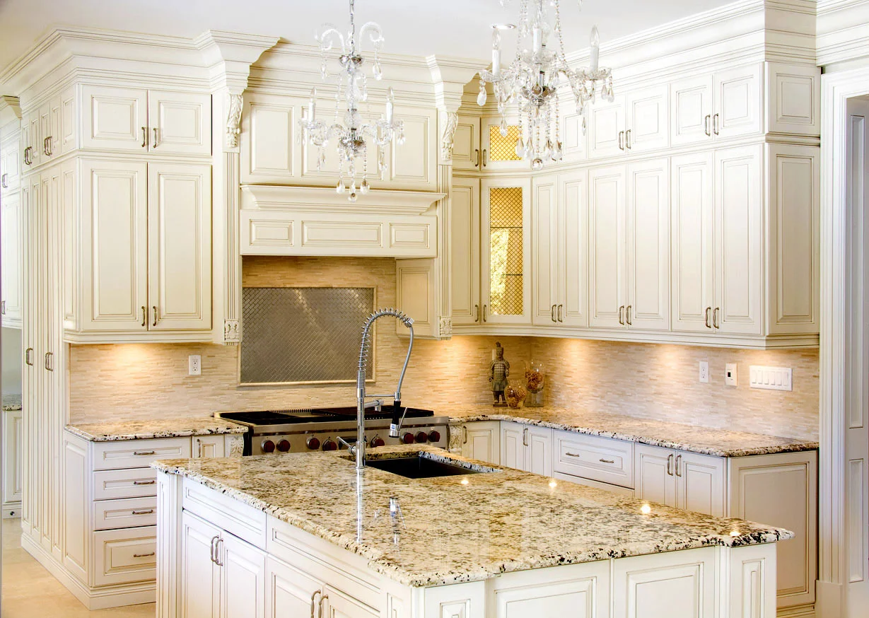 Awesome-Granite-Kitchen-Countertops-with-Captivating-White-Cabinets-Ideas-Plus-Beautiful-Pendant-Lamp-Decoration.jpg