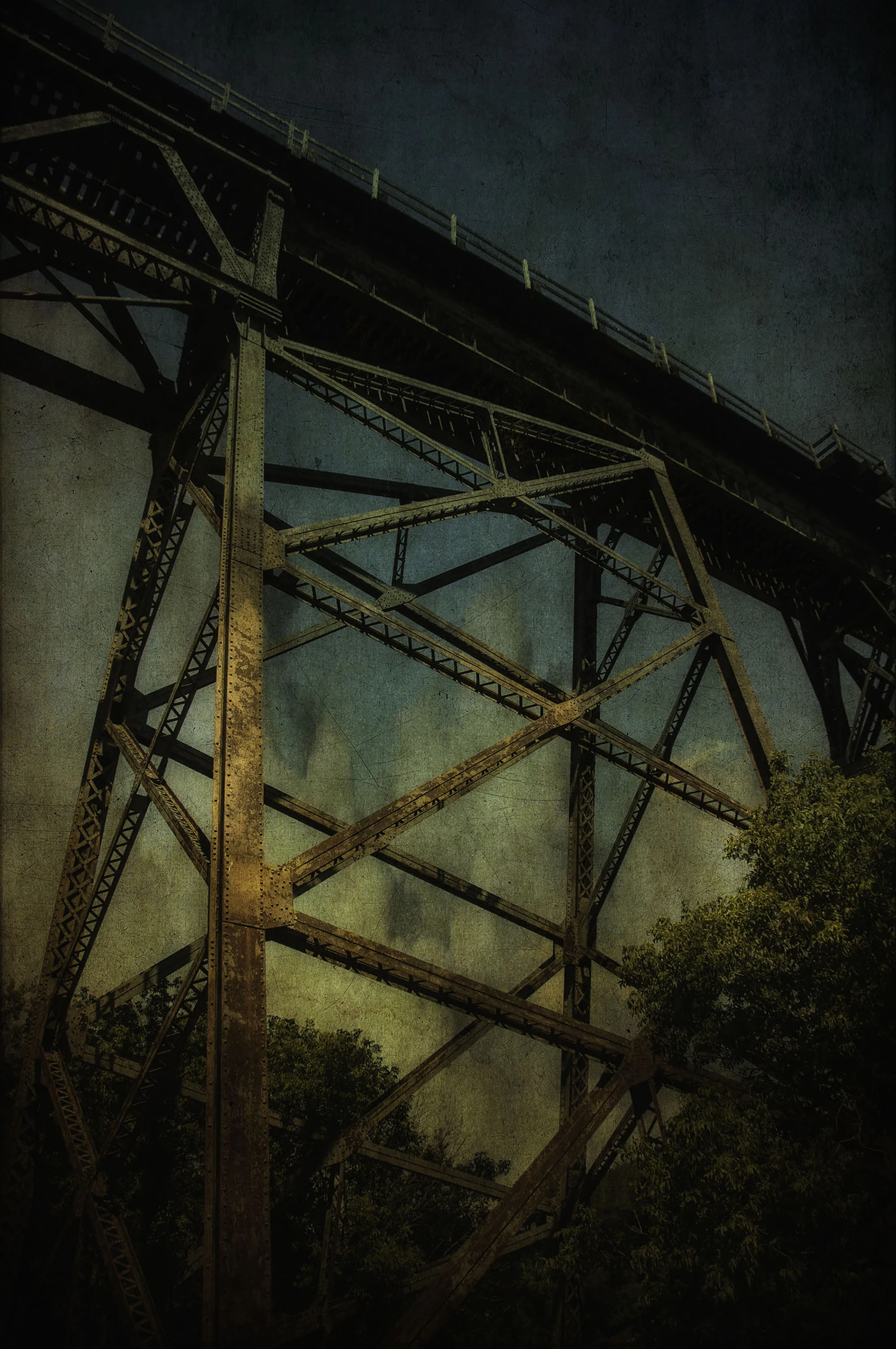 -TRESTLE.jpg