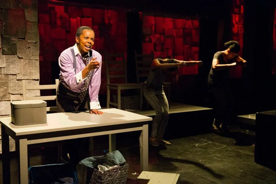 Fires in the Mirror; Crown Heights, Brooklyn and Other Identities by Anna Deavere Smith
