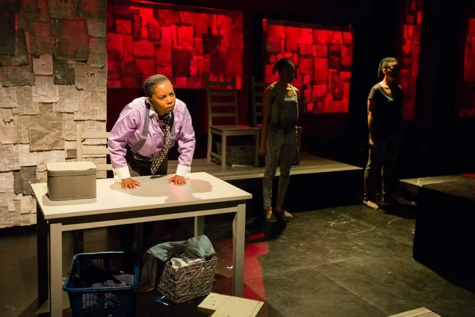 Fires in the Mirror; Crown Heights, Brooklyn and Other Identities by Anna Deavere Smith