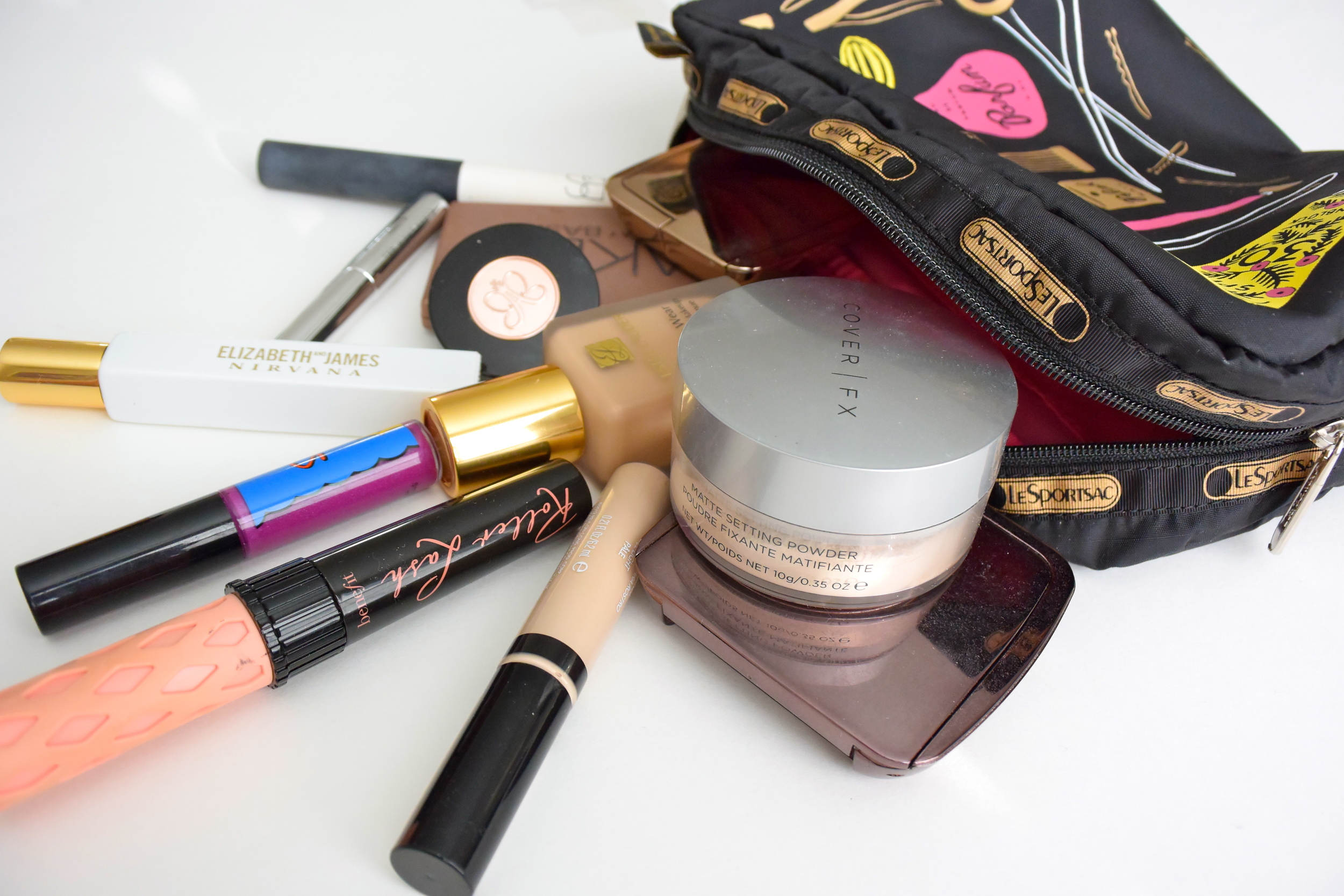 Whats in my travel makeup bag?