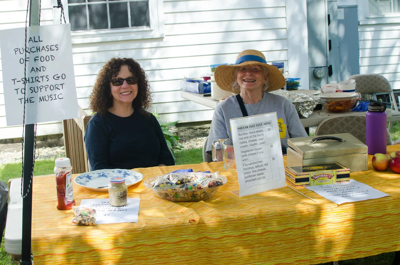 Barbara Robi and Donna Massey doling out good food and great smiles!