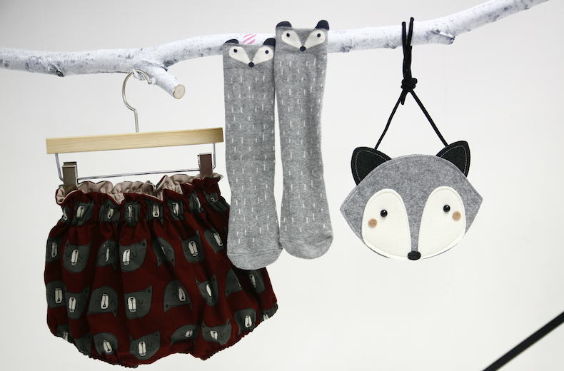 raccoon knee socks 2.png