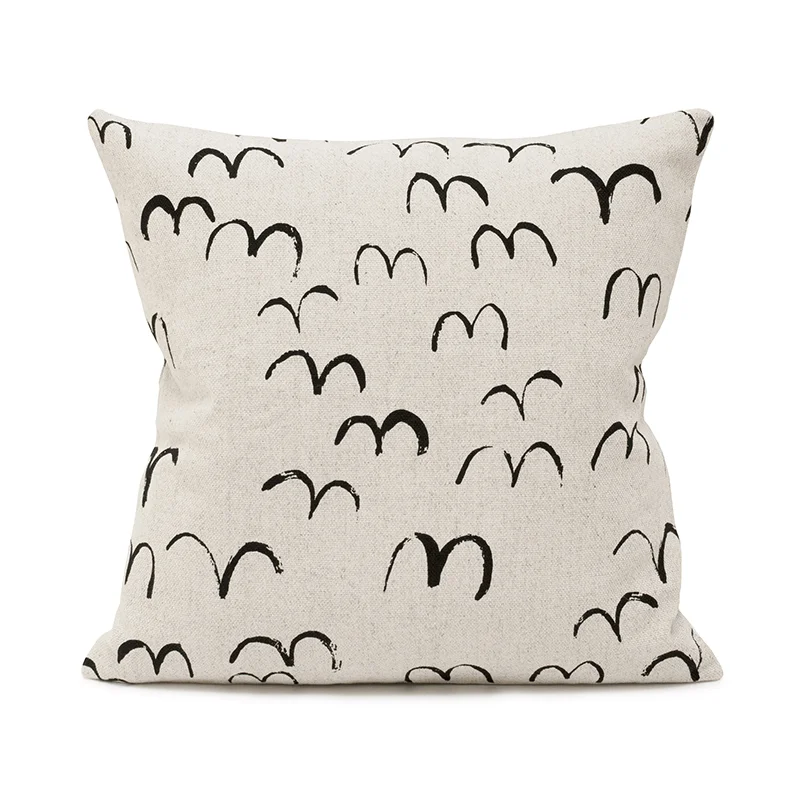 cushion bird black.jpg