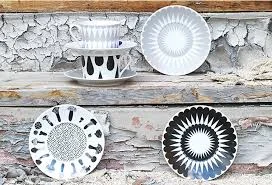 saucer prettypetal-black-big 2.jpg
