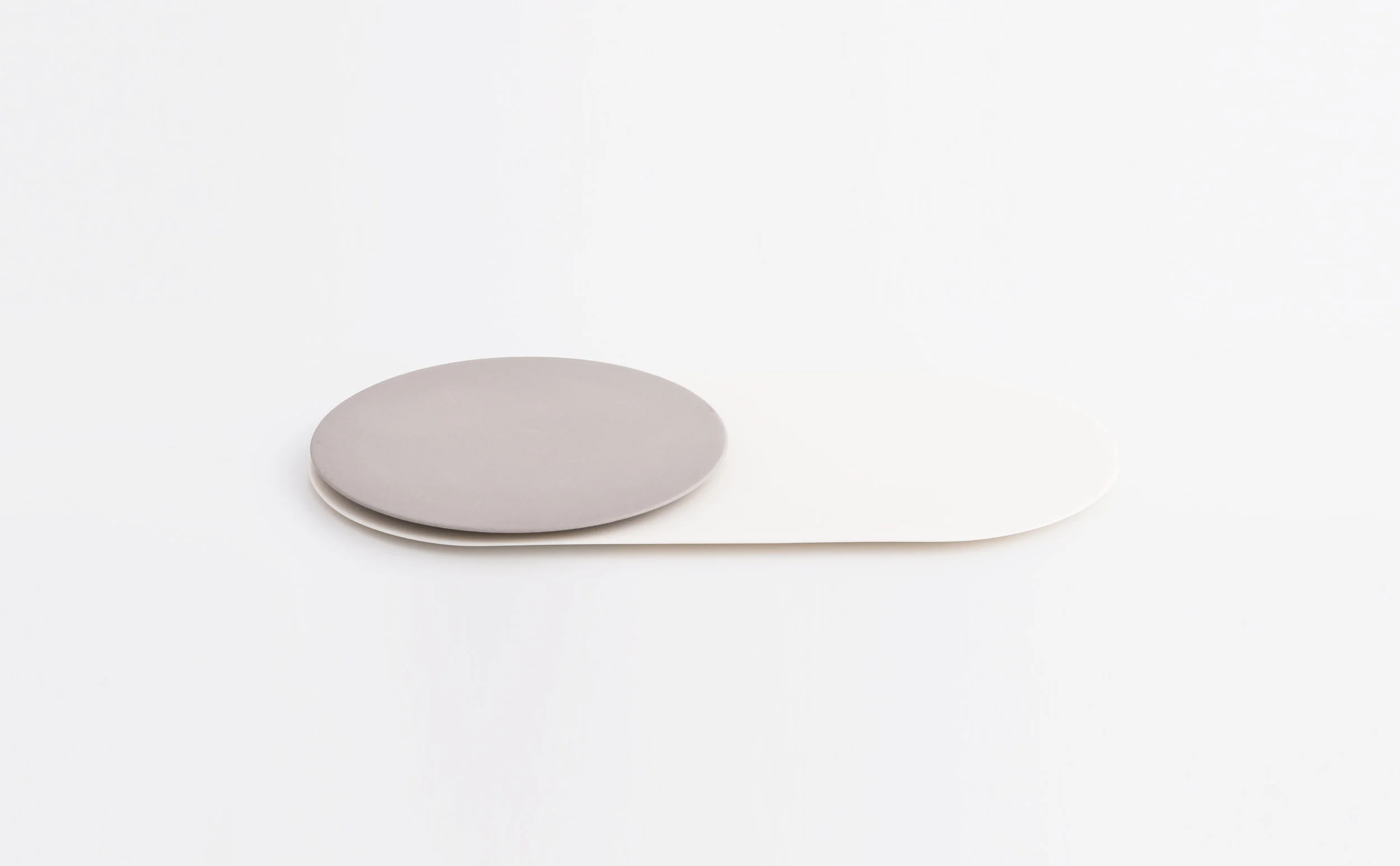 plate_R white.jpg