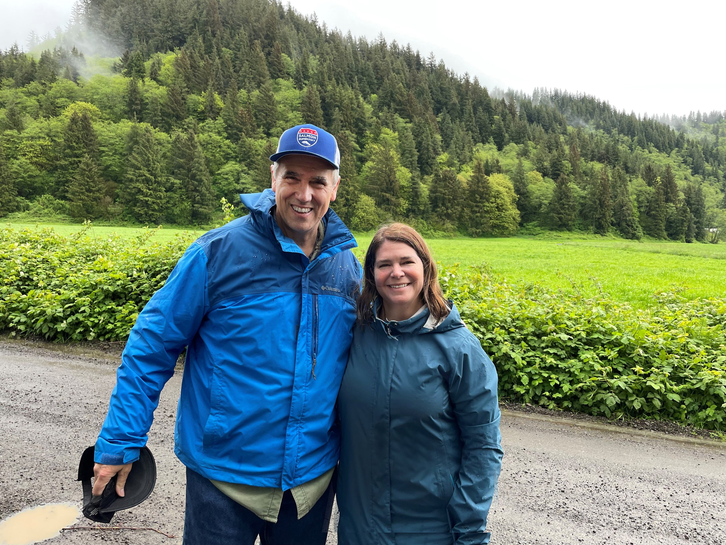  Senator Jeff Merkley and former SSH Coordinator Sarah Zwissler 