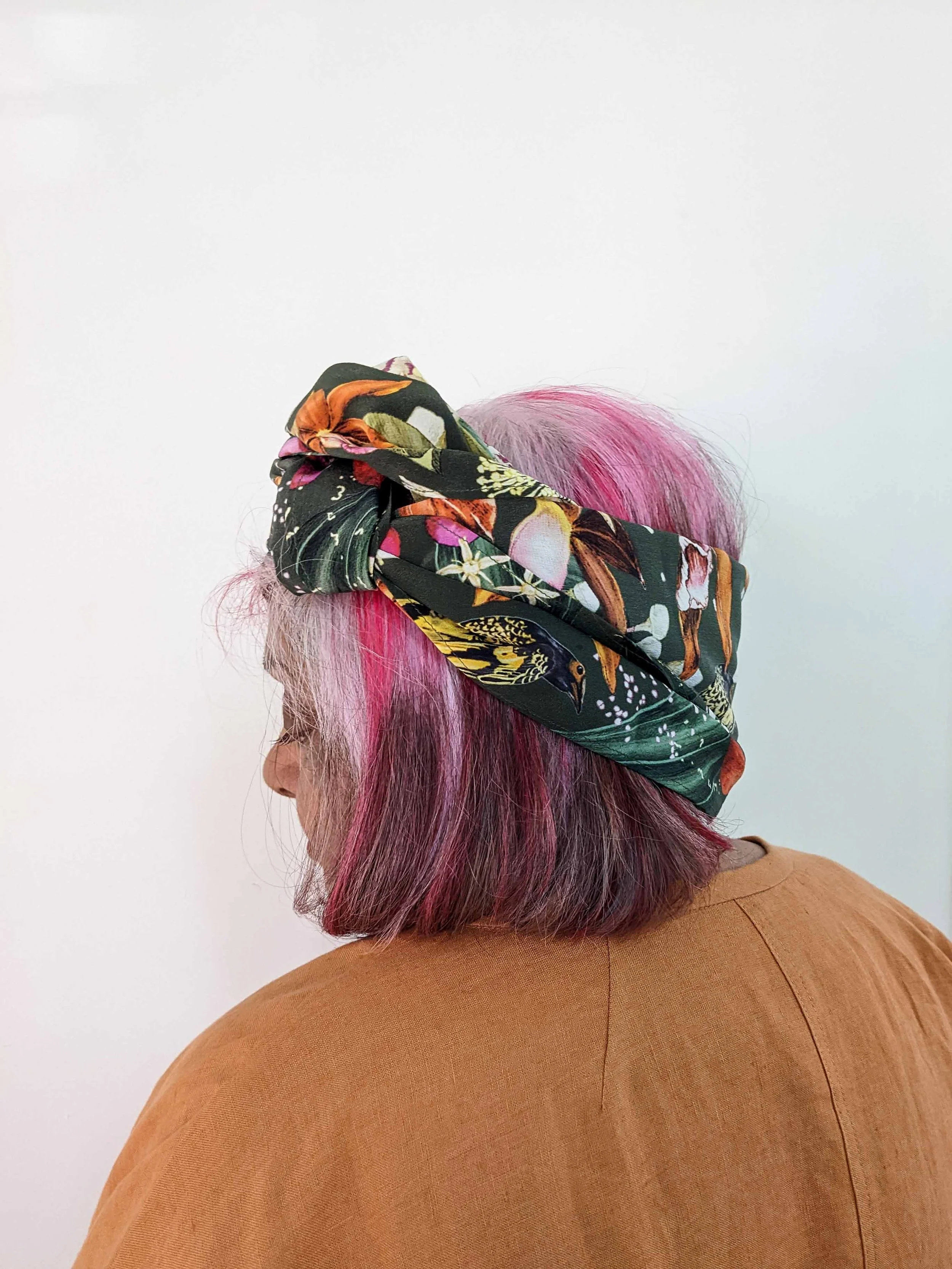 Heart_of_Gold_x_Edith_Rewa_xJulie_Appo_scarf_5.jpg