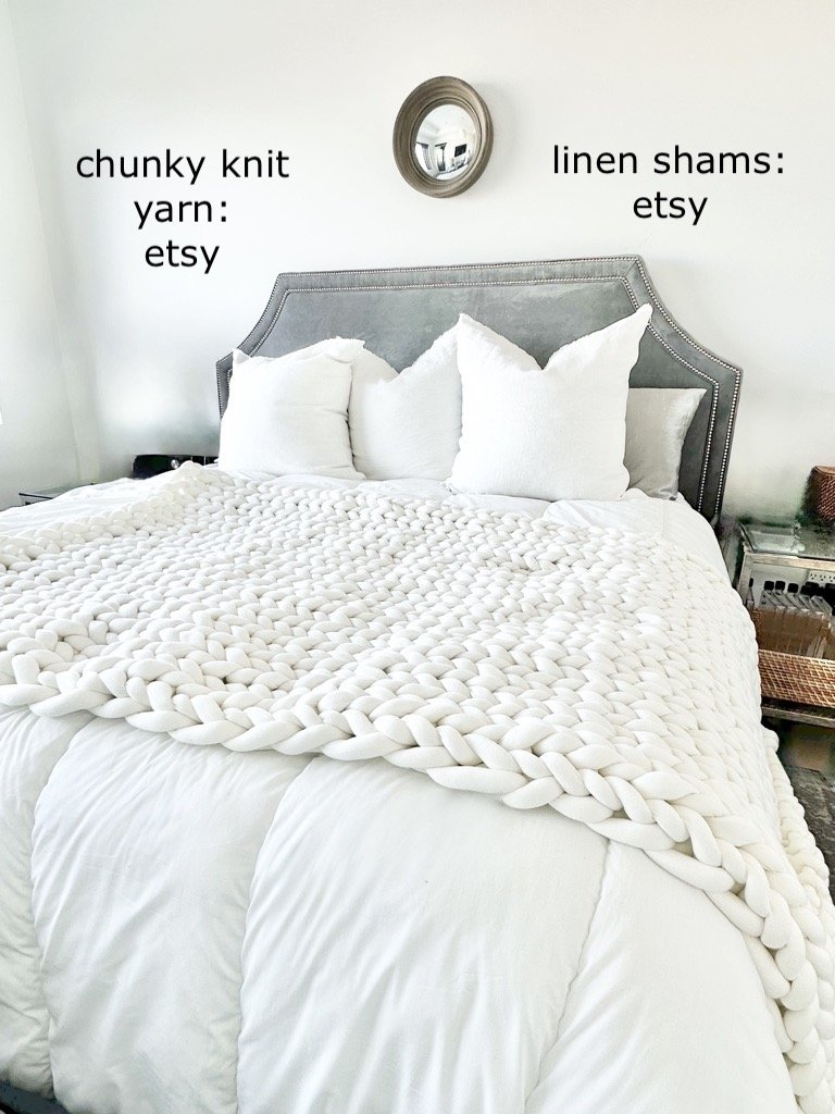 chunky white yarn.jpeg