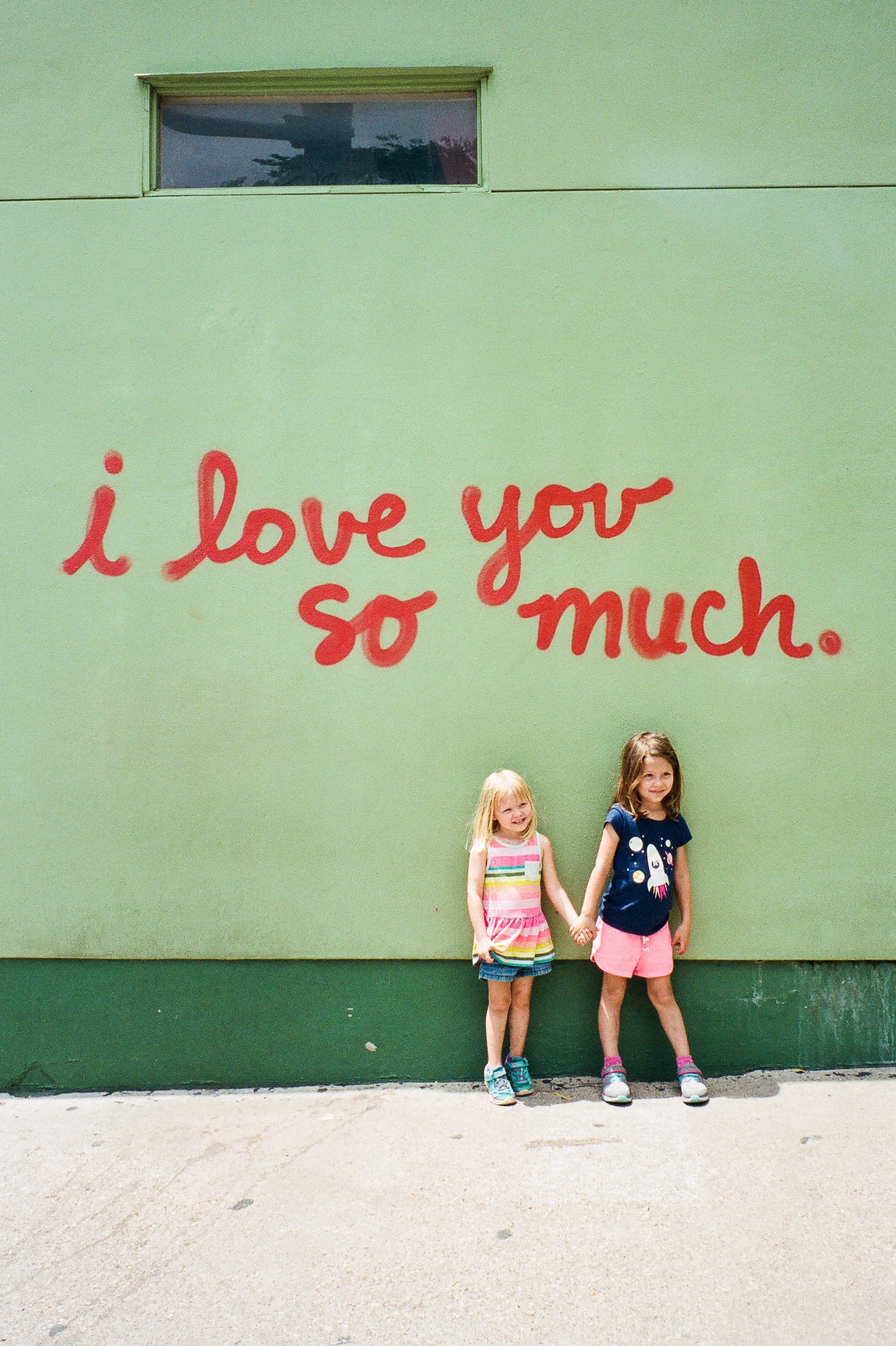 So much graffiti in this town!
