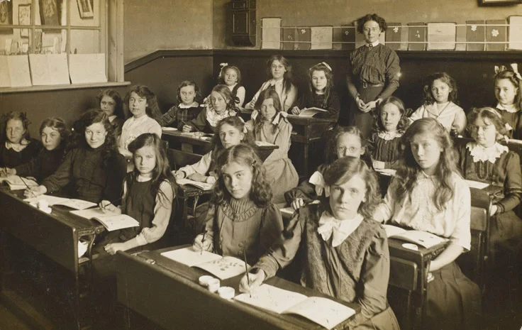 Victorian schoolroom.jpg