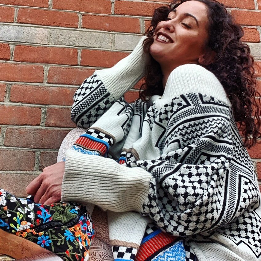 Gorgeous free-spirited #kokorogirlie @hazel.courtney.ball rocking it her way 💙 KOKORO X ANZ Retro Poncho.  #kokoroxanz #collaboration #poncho #limitededition #madeinuk #womenswear #unisex #unisexknitwear #knitwear  Available in-store and online - li