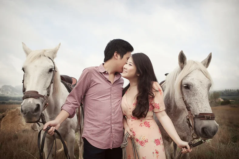 Le Beuf Studios. Local and destination Wedding Day and Engagement photography based in Vancouver British Columbia Canada, Alberta, and Hong Kong.