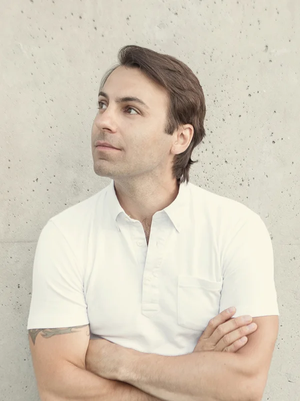 1707-06_Darren_b.jpg