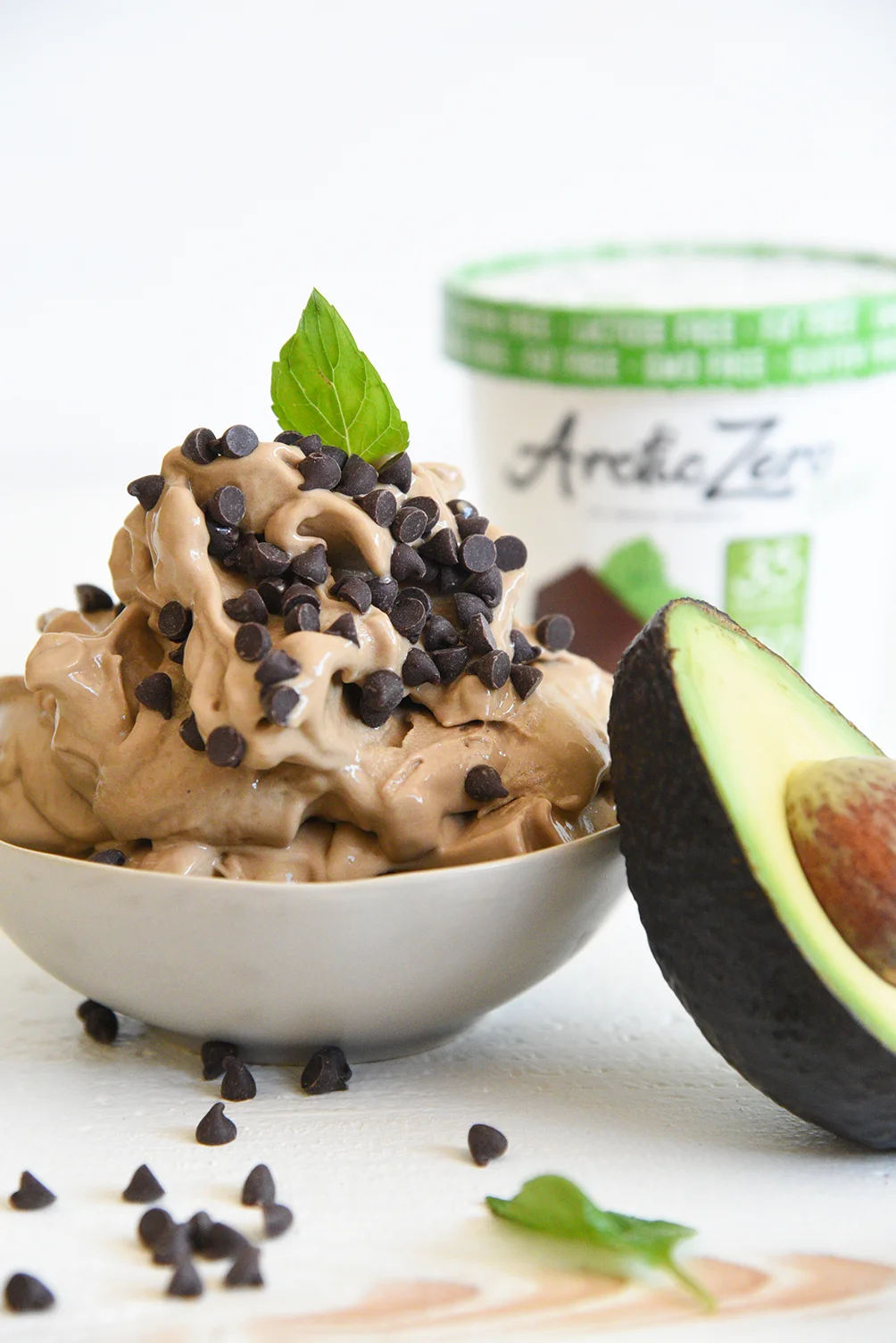 ARCTIC ZERO HINT OF MINT AVOCADO NICE CREAM