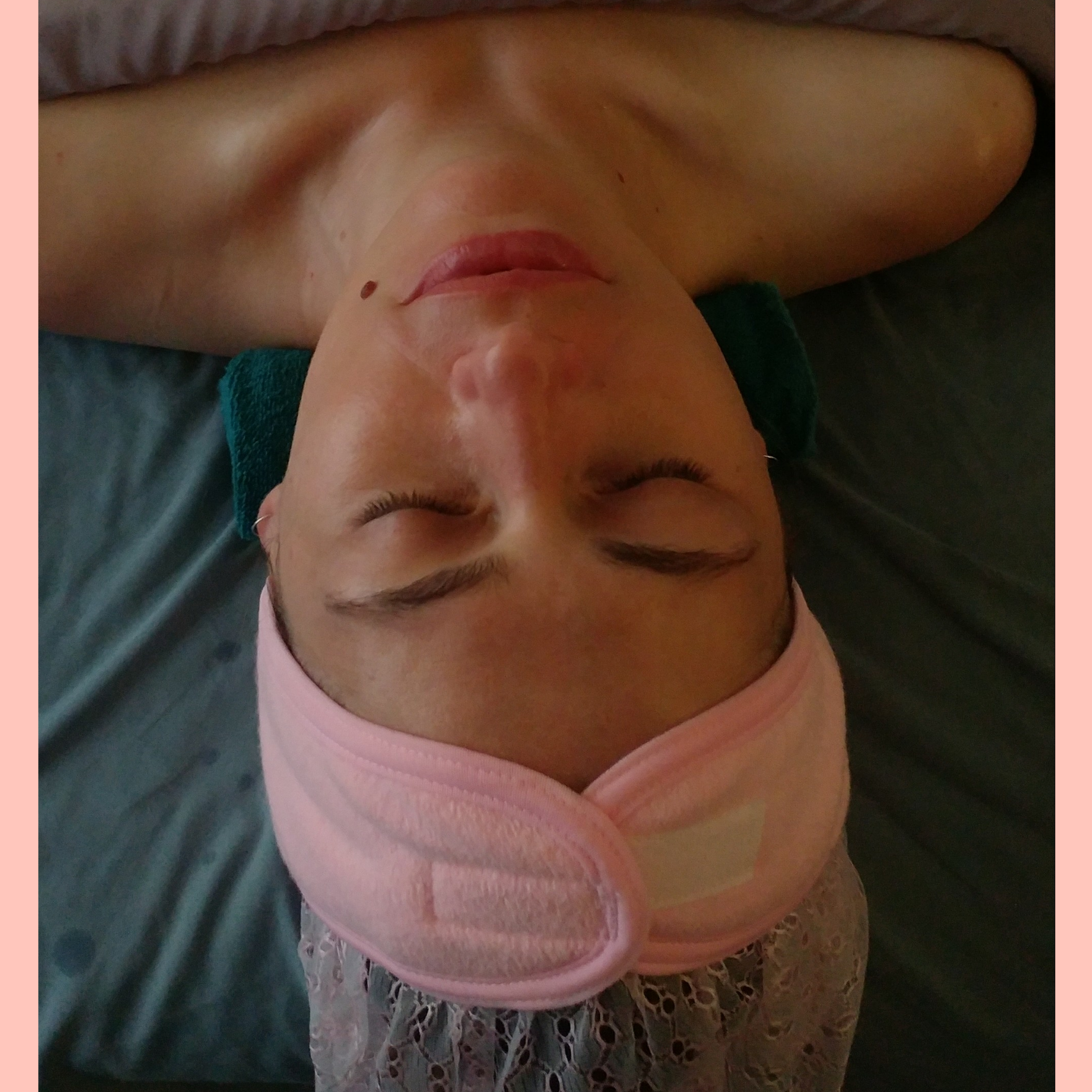 Facial cupping client