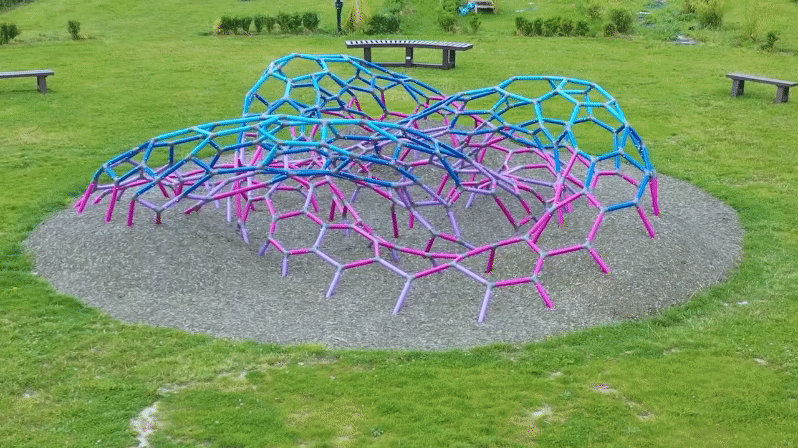 2_Anaisa Franco_TrinityLoop_2022_.gif